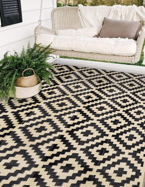 SAND MINE Waterproof Outdoor Rug 5x8 ft, Plastic Reversible Rug, Modern Area Rug, Large Floor Mat for Outdoors, RV, Patio, Backyard, Deck, Picnic, Beach, Camping, Black & Beige